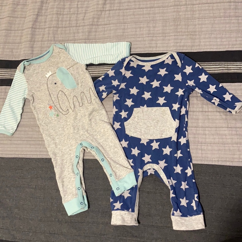 Cloud Island Star Onesie and Elephant Onesie Set